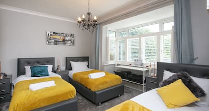 Urban Retreat Hot Tub Bar Ev Charger