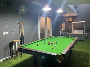 حمام سباحة للأطفال