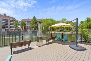 Property grounds - Cozy Creek Cottage (Branson)