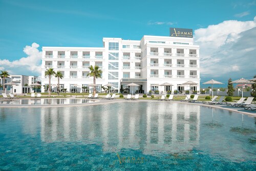 Adamas Resort & Hotel