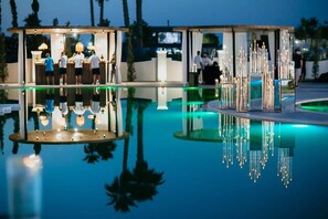 2 outdoor pools - Adamas Resort & Hotel (Shënkoll)