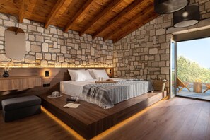 3 Schlafzimmer, Zimmersafe, Bügeleisen/Bügelbrett, Reisekinderbett