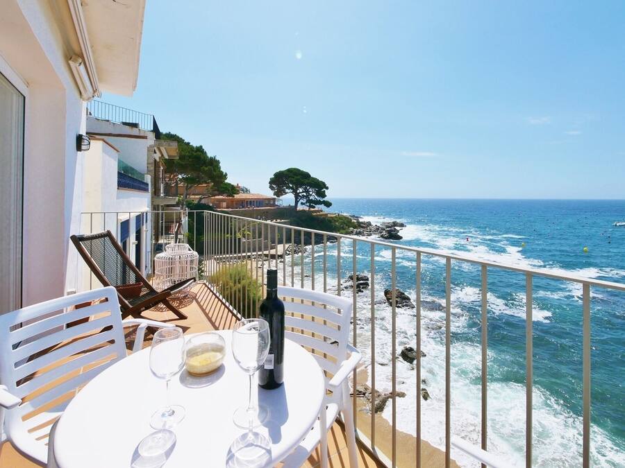 Apartment, 2 Bedrooms (Rems) | Terrace/patio