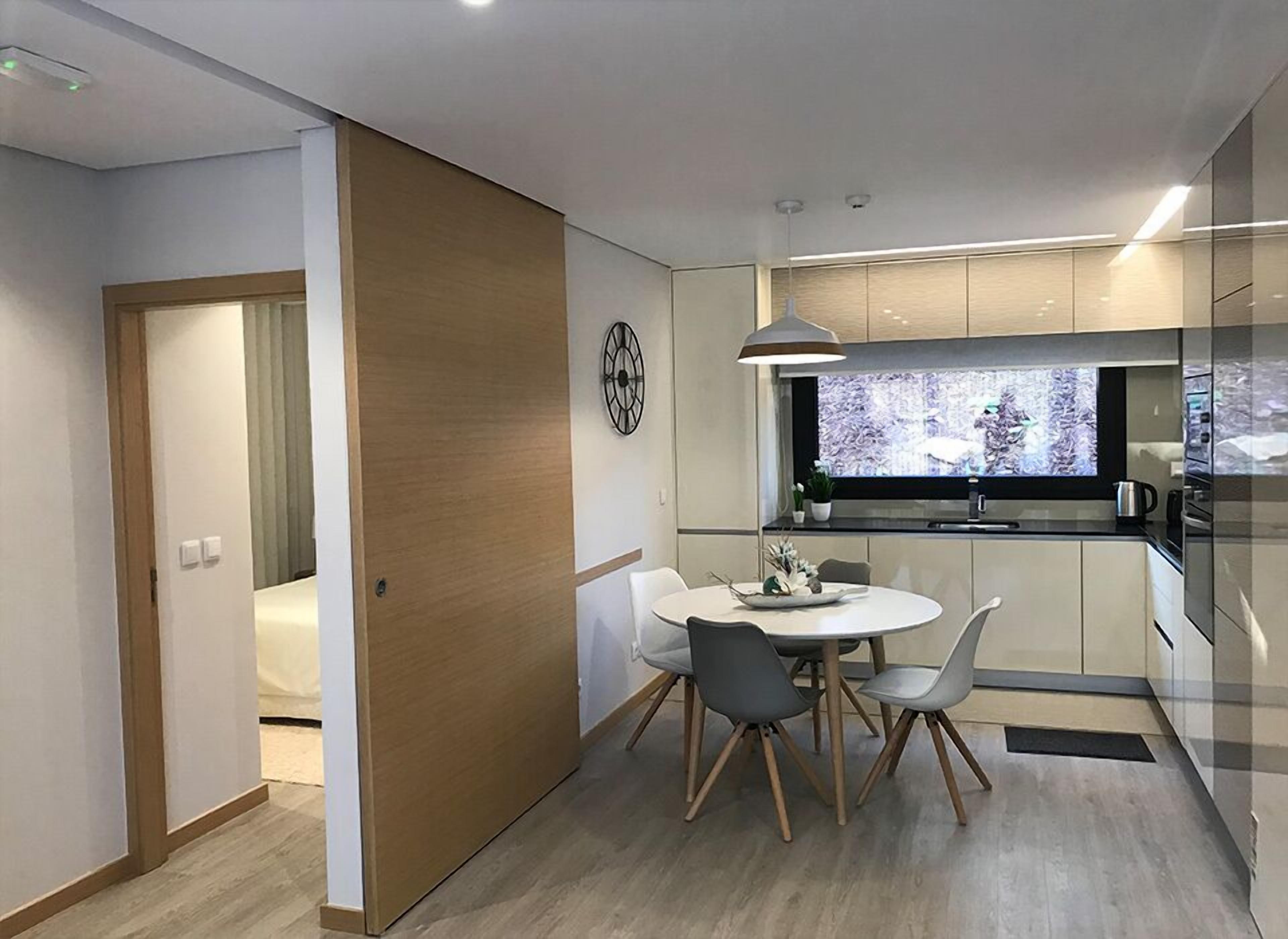 Family Villa | Private kitchen | Full-sized fridge, microwave, oven, stovetop