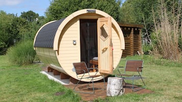 Standard Cabin, Shared Bathroom, Garden View (Schlaffass 4) | Exterior