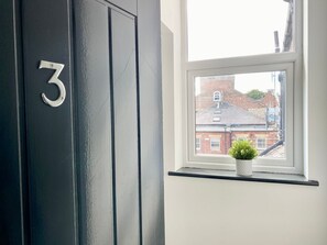 Interior - City Center Top Floor Executive Flat (Sunderland)
