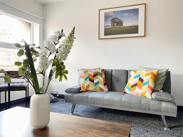 Apartment, Private Bathroom, City View (3 Saville Flat Sunderland) | Lounge