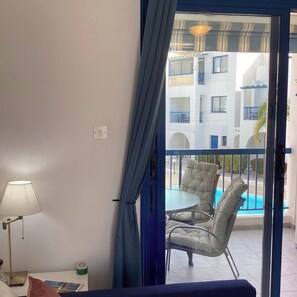 Interior - Paphos pool view apartment (Paphos)