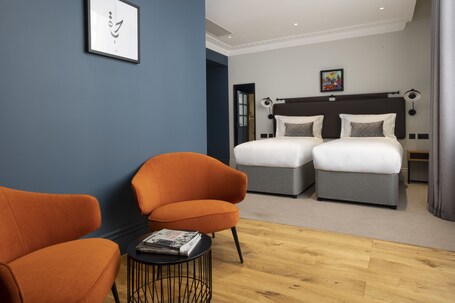 The 55 by Le Mirage - view 3