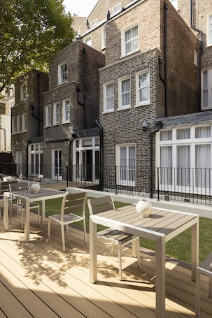 Garden. The 55 by Le Mirage