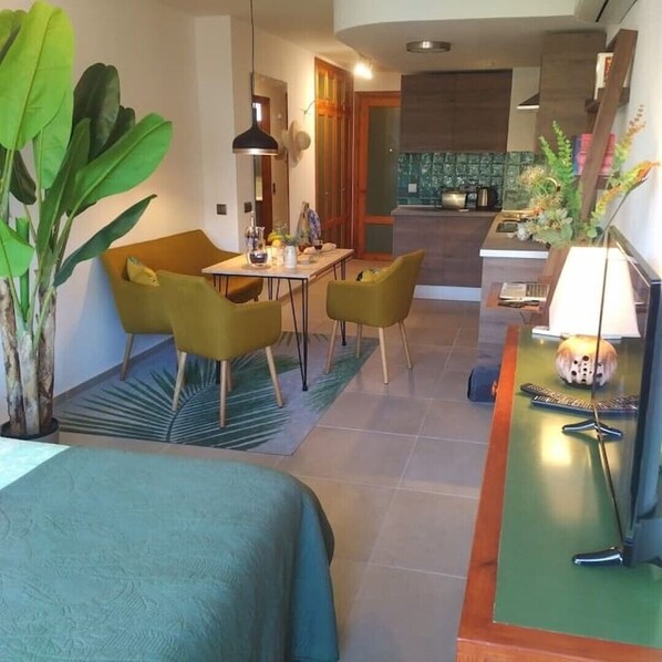 1 Schlafzimmer, Schreibtisch, Bügeleisen/Bügelbrett, kostenloses WLAN