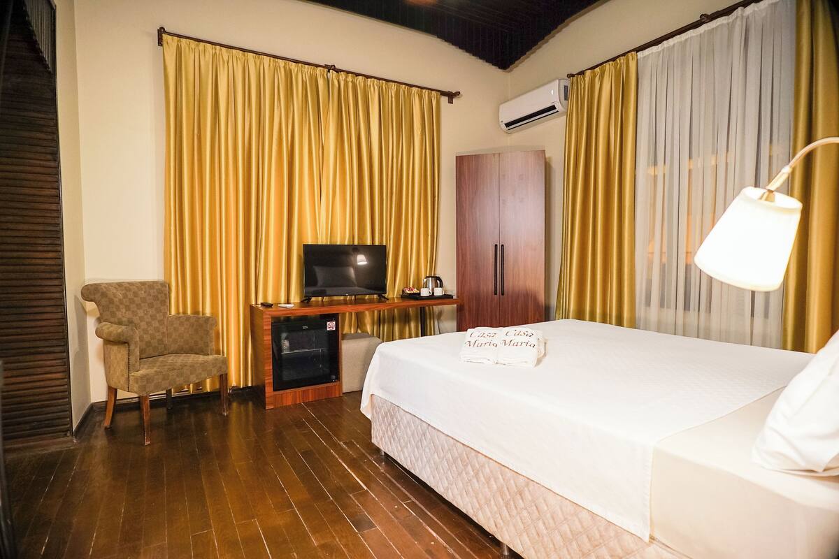 Phòng 3 Grand | Bộ trải giường bằng vải cotton Ai Cập, bộ đồ giường cao cấp, minibar 