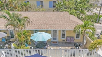 House, 2 Bedrooms | Terrace/patio
