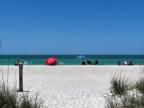 Sea Pirate 5 2 Bedroom Home by RedAwning