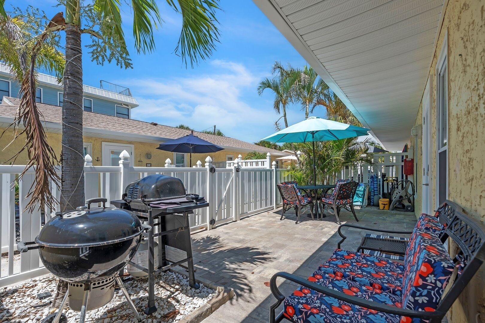 House, 2 Bedrooms | Outdoor dining