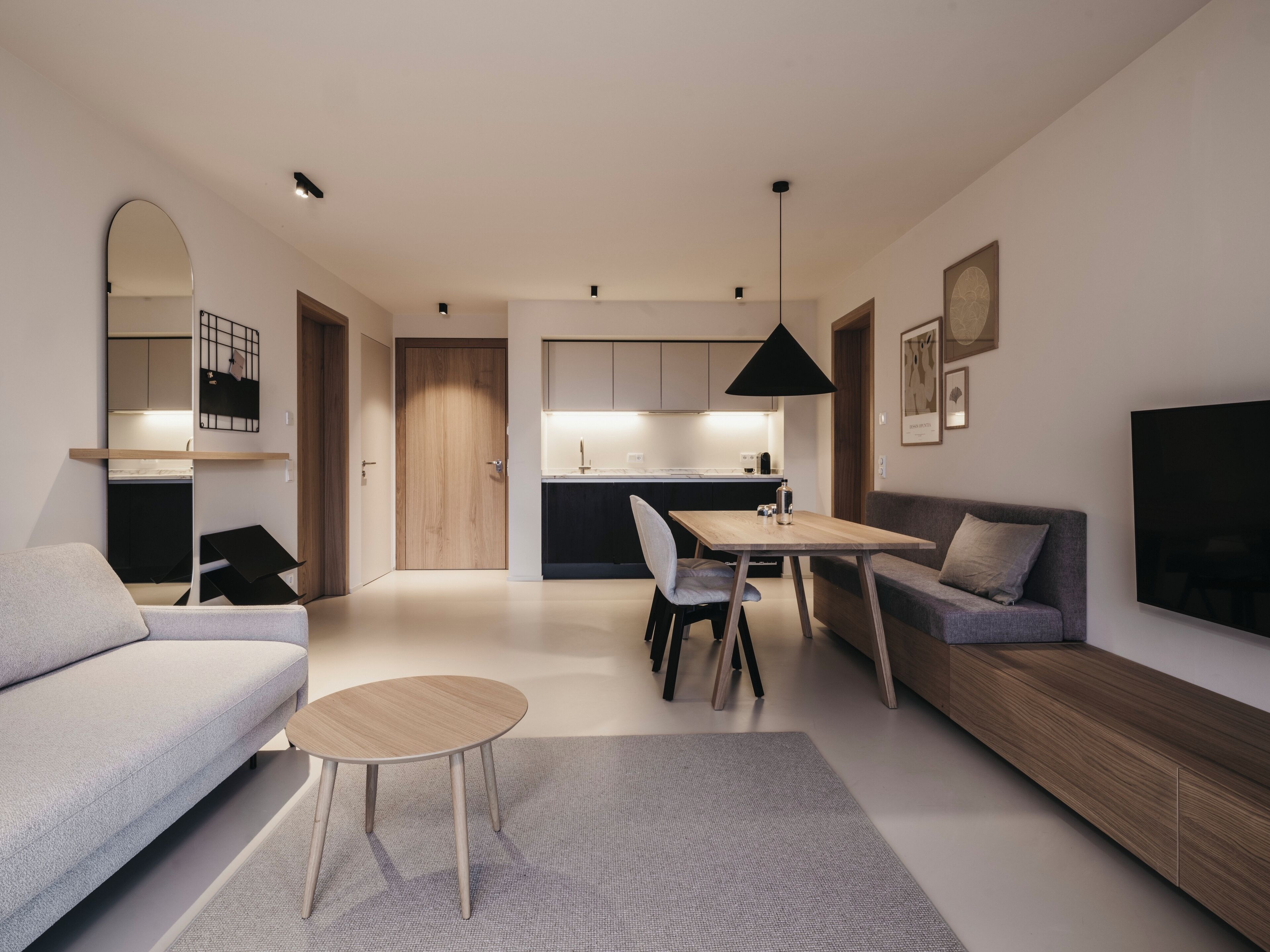 Lägenhet | 1 sovrum, allergitestade sängkläder och värdeförvaringsskåp på rummet