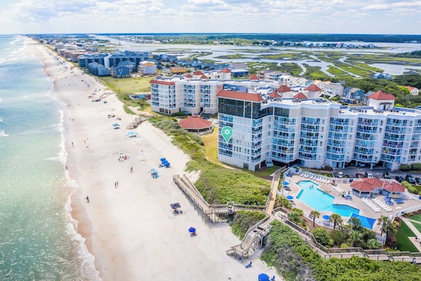 Experience total relaxation in this peaceful oceanfront setting. Enjoy direct beach access, fresh sea air, and the calm, open view of the water just steps from your door.