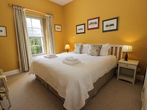 3 bedrooms, individually decorated, individually furnished, free WiFi - Fordie South Cottage (Crieff)