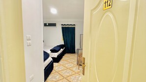 Economy Triple Room - Gabry pyramids Inn (Giza)