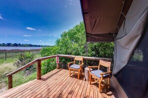 Terrace/patio - Glamping in comfort between Maun and Moremi (Shorobe)