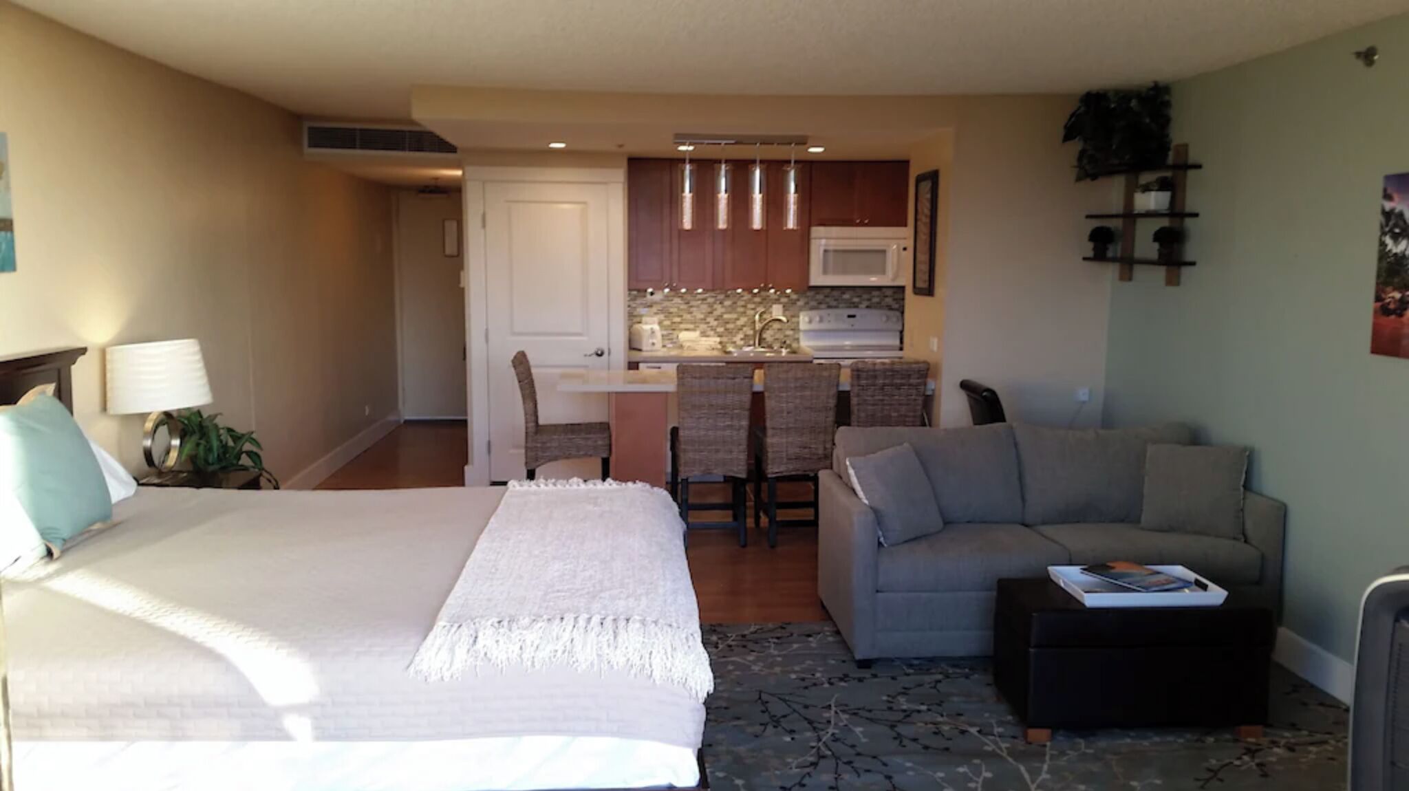 1 室のベッドルーム、デスク、旅行用ベビーベッド、WiFi