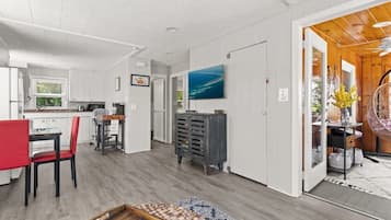 TV, offices
