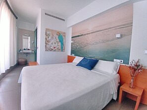 Deluxe Double Room, Ocean View | Free minibar, desk, laptop workspace, soundproofing