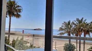 Deluxe Double Room, Ocean View | Terrace/patio