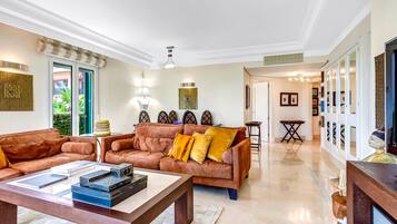 YOLO Spaces Sotogrande Puerto Boutique Apartment | Living room | DVD player