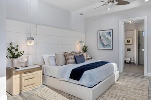 5 bedrooms, iron/ironing board, WiFi, bed sheets