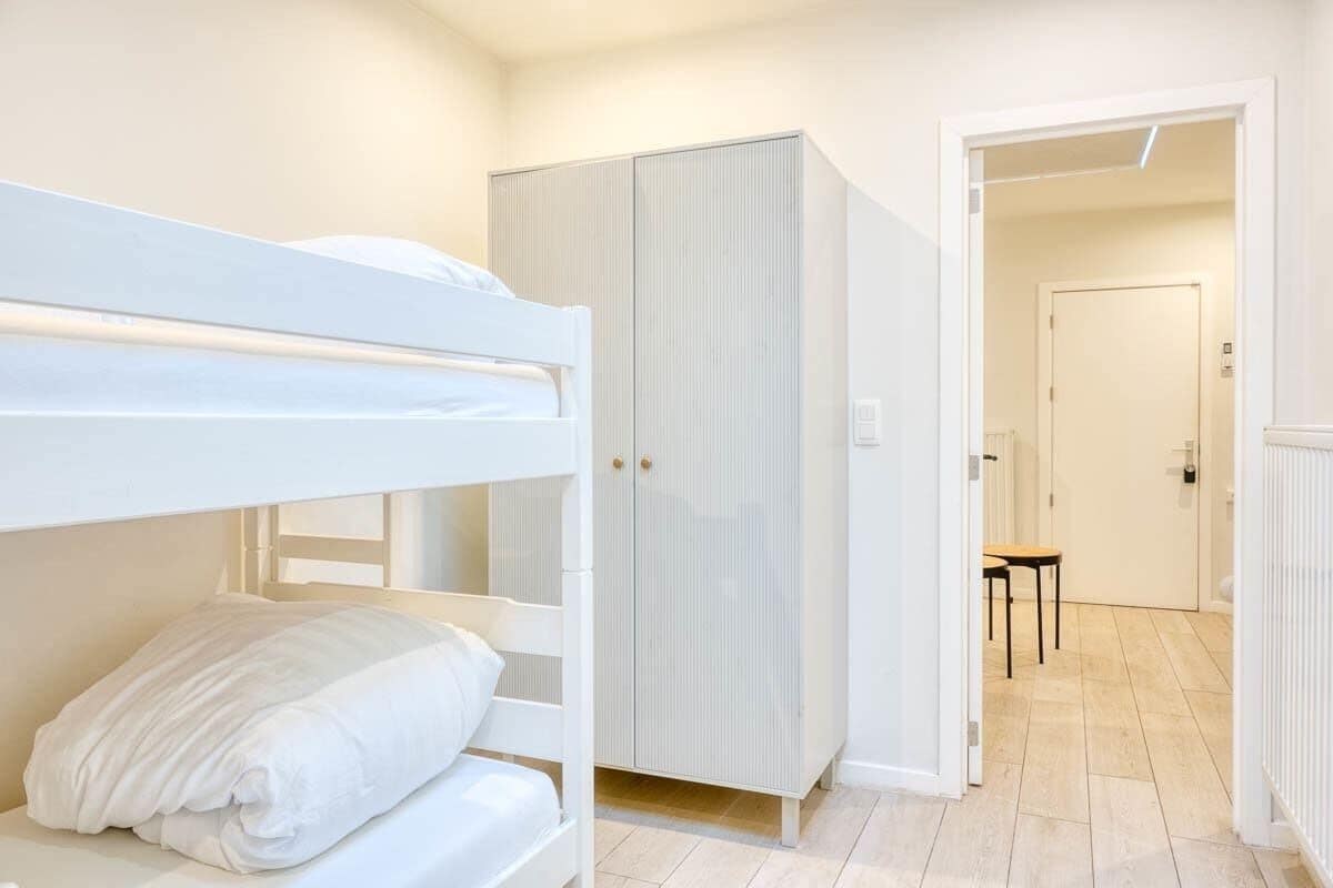 1 slaapkamer, een strijkplank/strijkijzer, reisbedje, wifi