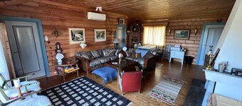 Cabin, 310 meters above sea level, with great views and walks in nature