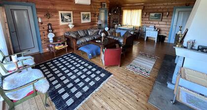 Cabin, 310 meters above sea level, with great views and walks in nature