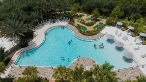 Beheizter Pool