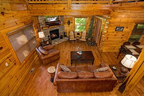 Smart TV, chimenea, videojuegos y reproductor de DVD 