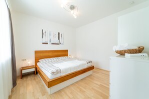 2 Schlafzimmer, kostenloses WLAN, Bettwäsche, Rollstuhlgeeignet