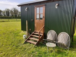 Cabin | Property grounds