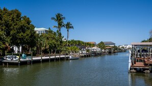 Unclassified image, 4 of 39, button - 201 Palermo - Coconut Cottage by Coastal Vacation Properties (Fort Myers Beach)