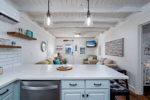 Private kitchen - 129 Pearl St - Vintage Pearl by Coastal Vacation Properties (Fort Myers Beach)