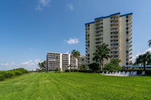 Bagian depan properti