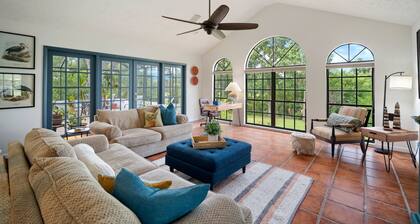 ‘Our Encanto’ -quiet golf course view-Tampa suburb