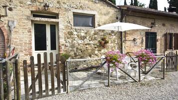 Appartement, 2 chambres, fumeur, piscine privée | Extérieur