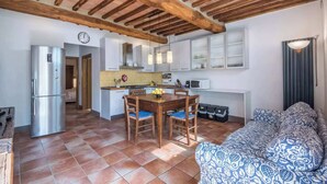 Appartement, 2 chambres, fumeur, piscine privée | Intérieur