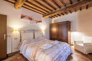 Apartamento, 2 quartos, para fumantes, piscina particular | 2 quartos, berço de viagem