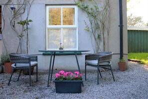 Apartment | Terrace/patio - Remarkable Apartment in Kenmare, Ireland (Sneem)