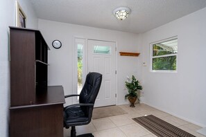Interior entrance - 5394 Palmetto St - Villa Palmetto by Coastal Vacation Properties (Fort Myers Beach)