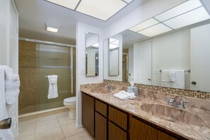Casa, 4 habitaciones | Baño | Toallas 
