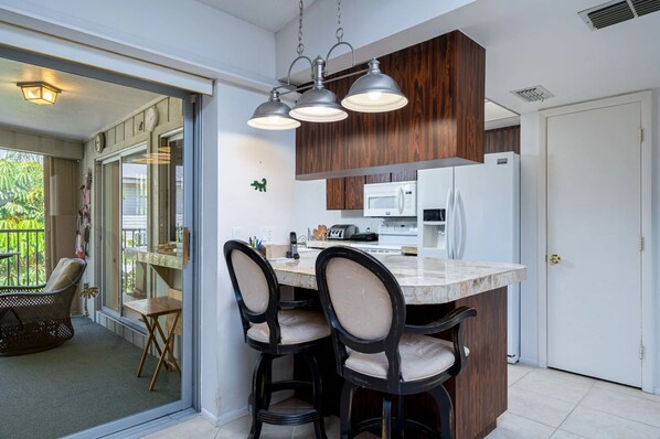 House, 4 Bedrooms | Private kitchen - 5394 Palmetto St - Villa Palmetto by Coastal Vacation Properties (Fort Myers Beach)