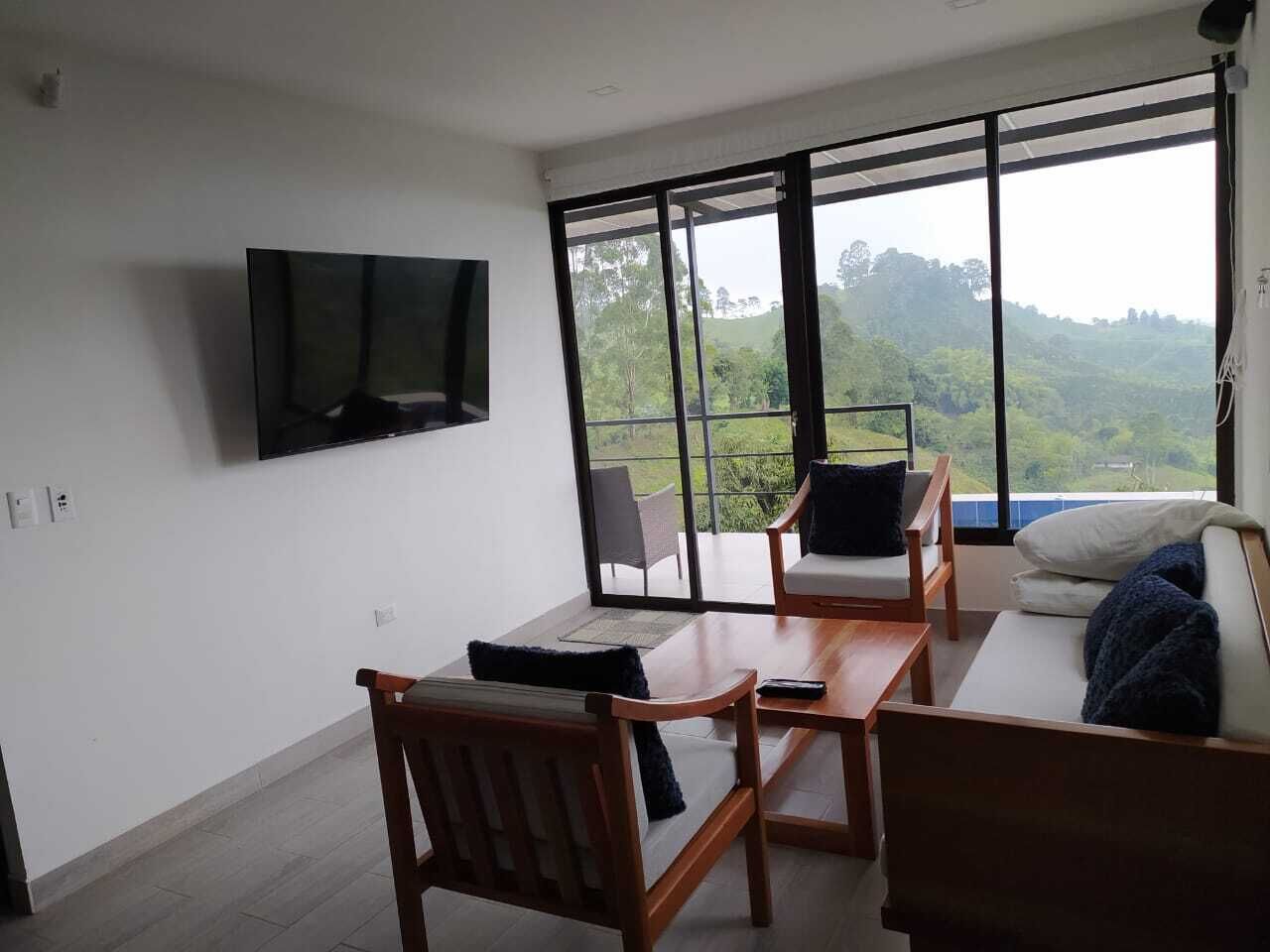 Smart TV y estéreo 