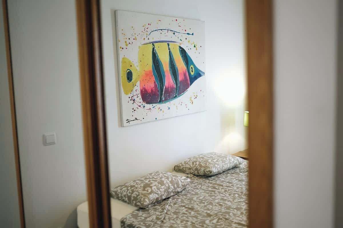2 bedrooms, iron/ironing board, travel cot, WiFi